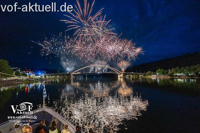 A-FR-Donau in Flammen Foto Laudi -100447.jpg